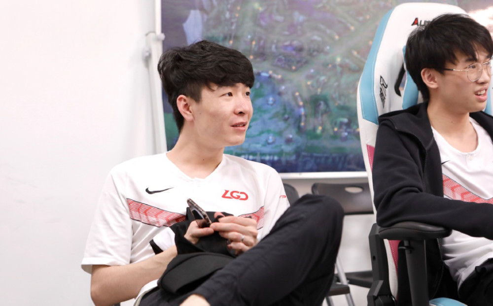 EG横扫LGD，ShowMaker绝境逆转