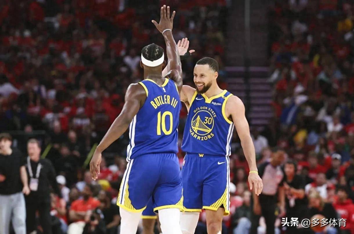 四川队逆转勇士,库里带队取胜 四川队逆转勇士,库里带队取胜