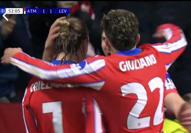 关于日本绝杀勒沃库森，阿尔瓦雷斯关键制胜的信息