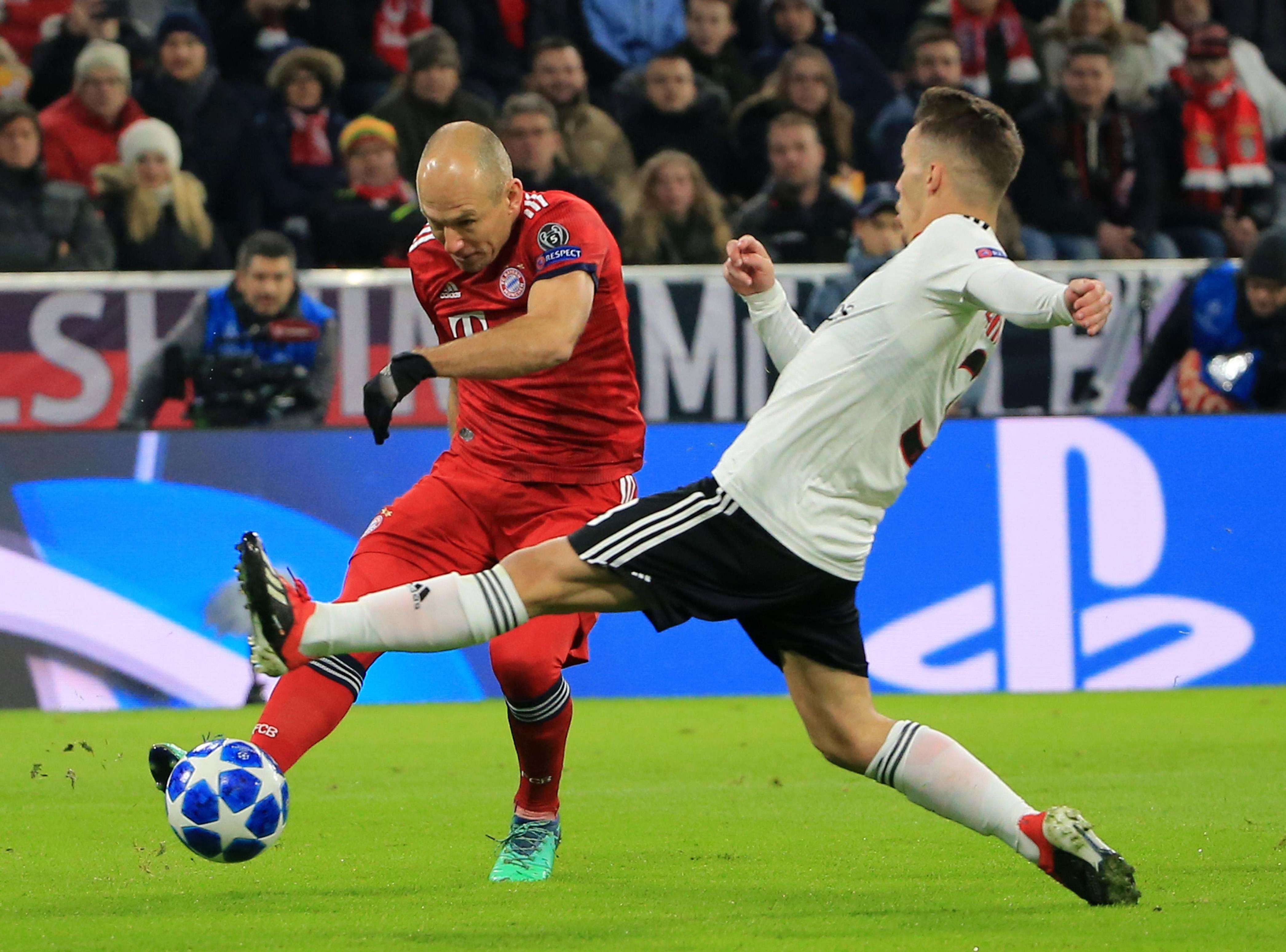 关于阿森纳鏖战巴黎,格纳布里状态火热的信息 关于阿森纳鏖战巴黎,格纳布里状态火热的信息