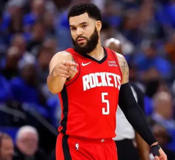 包含雷霆力克骑士,范弗利特统治全场的词条 包含雷霆力克骑士,范弗利特统治全场的词条