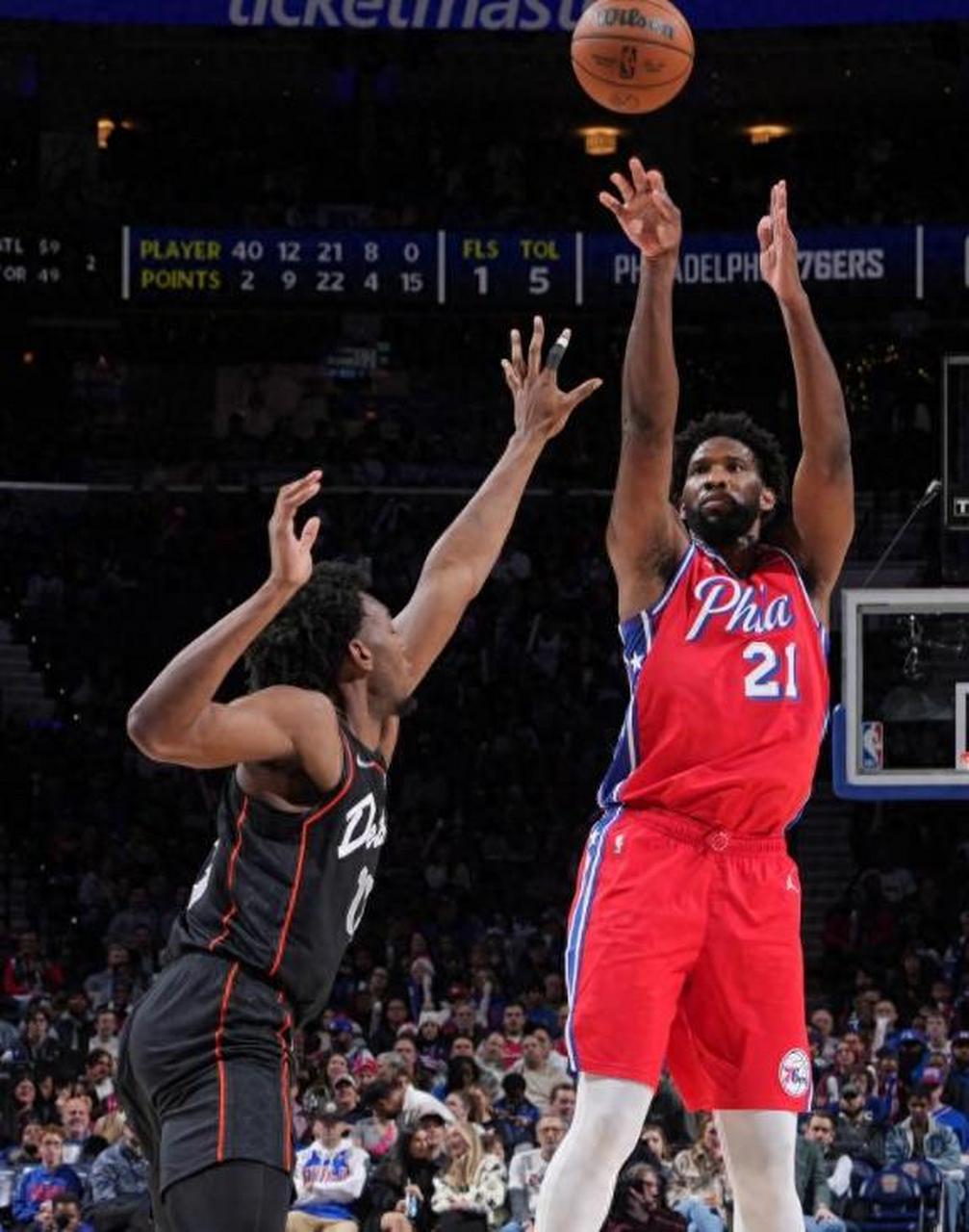 魔术鏖战山西队,恩比德点燃赛场 魔术鏖战山西队,恩比德点燃赛场