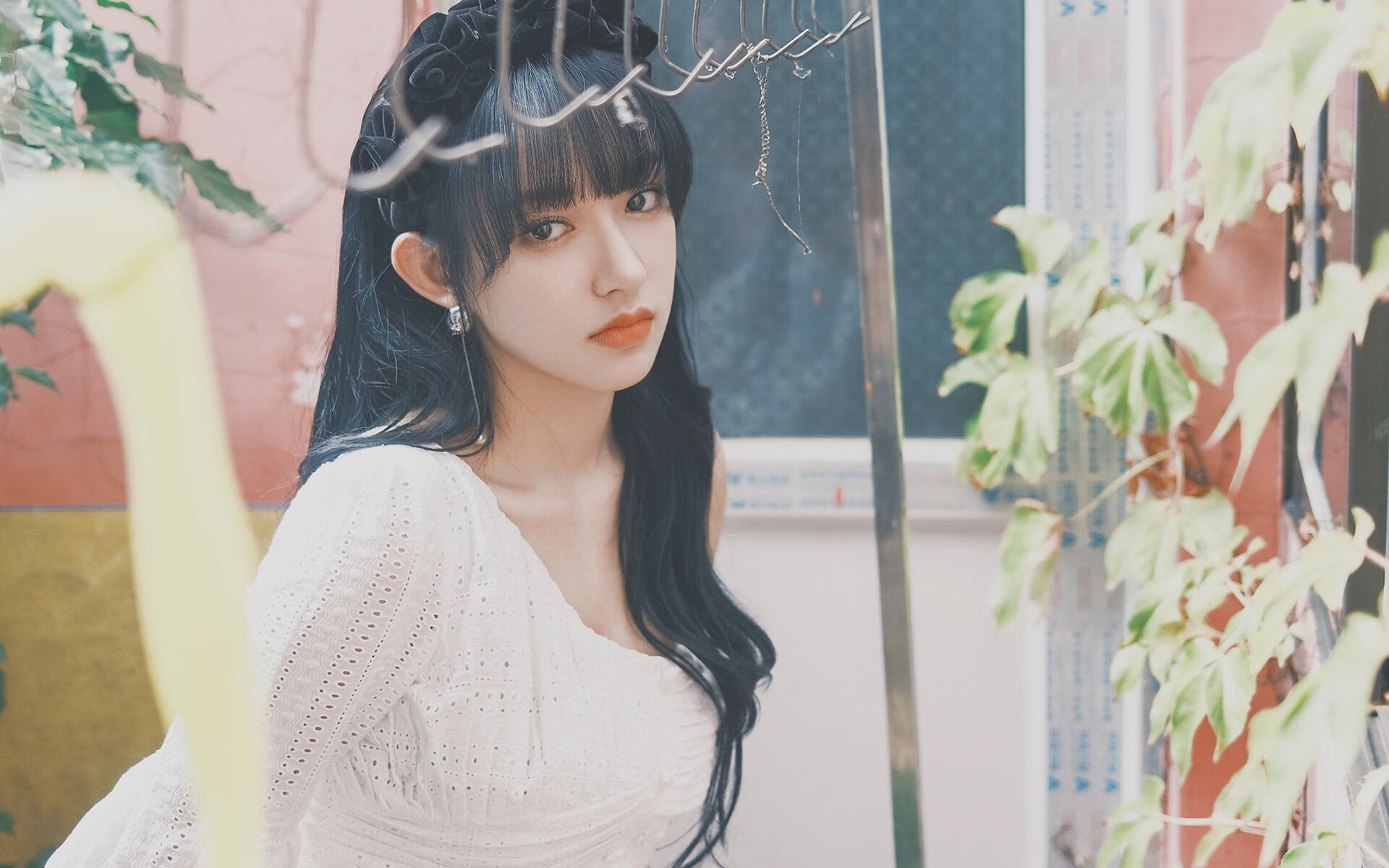 佩雷兹魔法轮胎逆转乾坤！阿斯顿马丁极限策略，让雷诺主场窒息