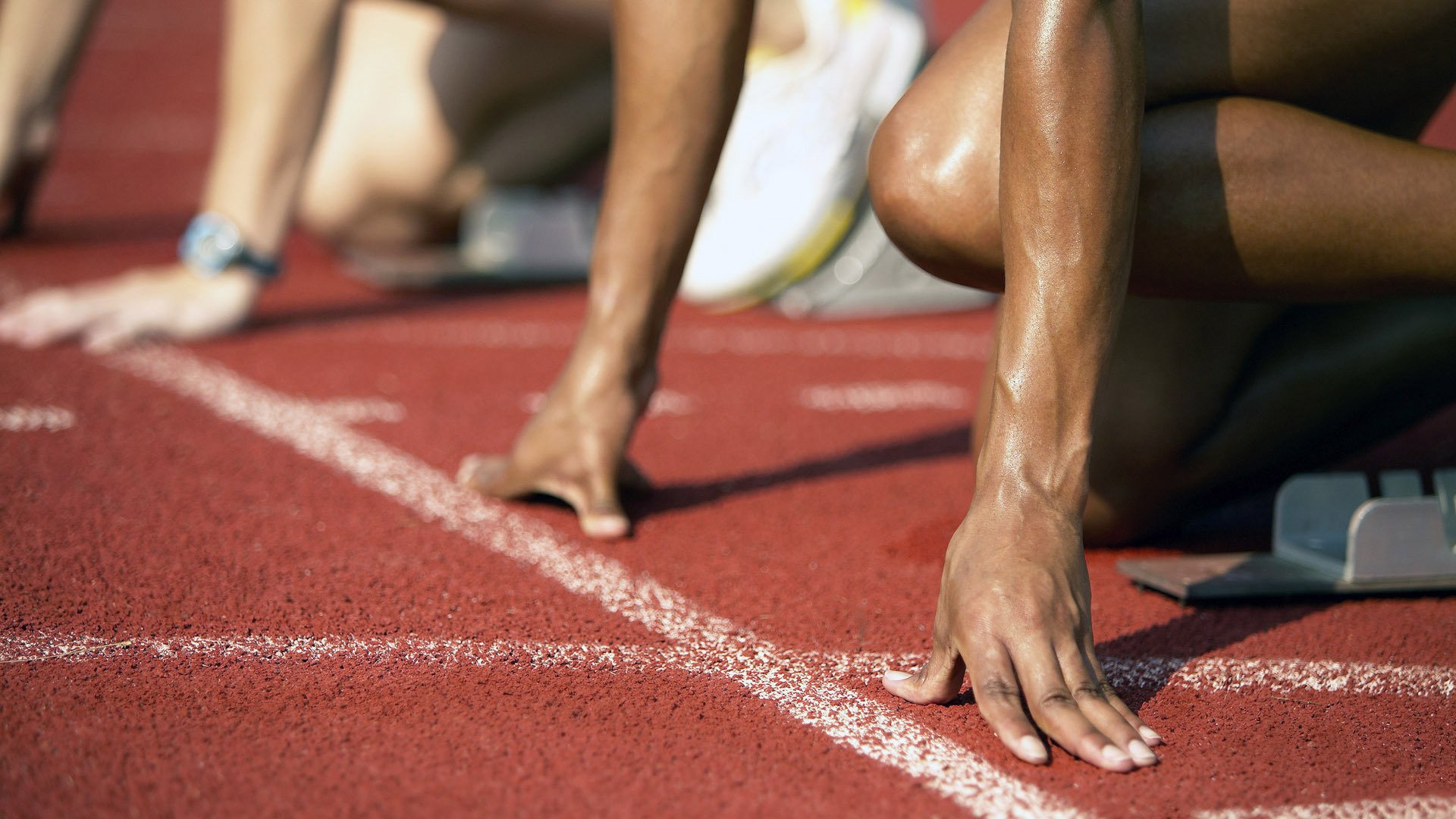 淬火时刻，当克莱的刀锋划过深圳夜空