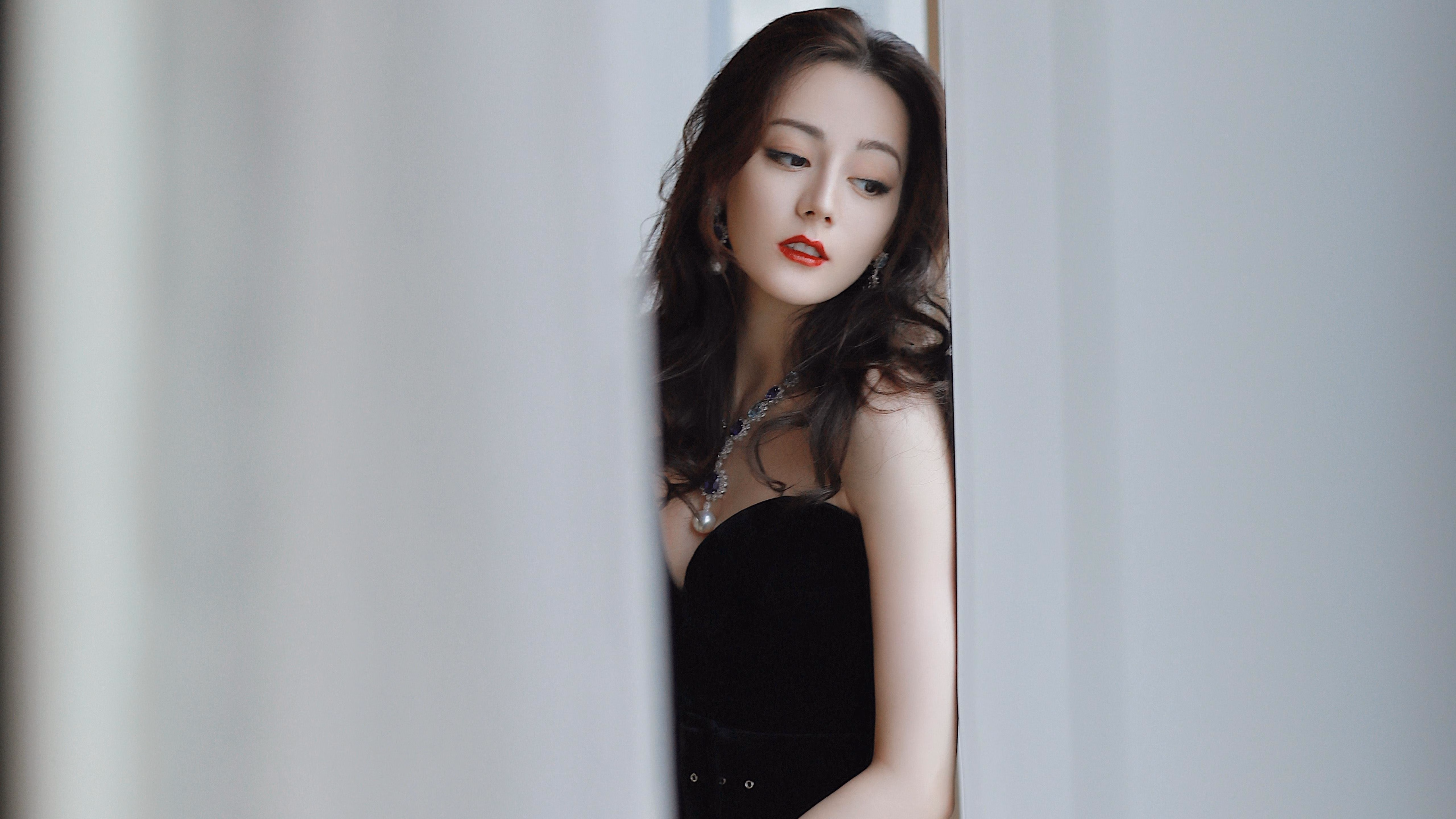 独舞者，当步行者的节奏被一个音符主宰