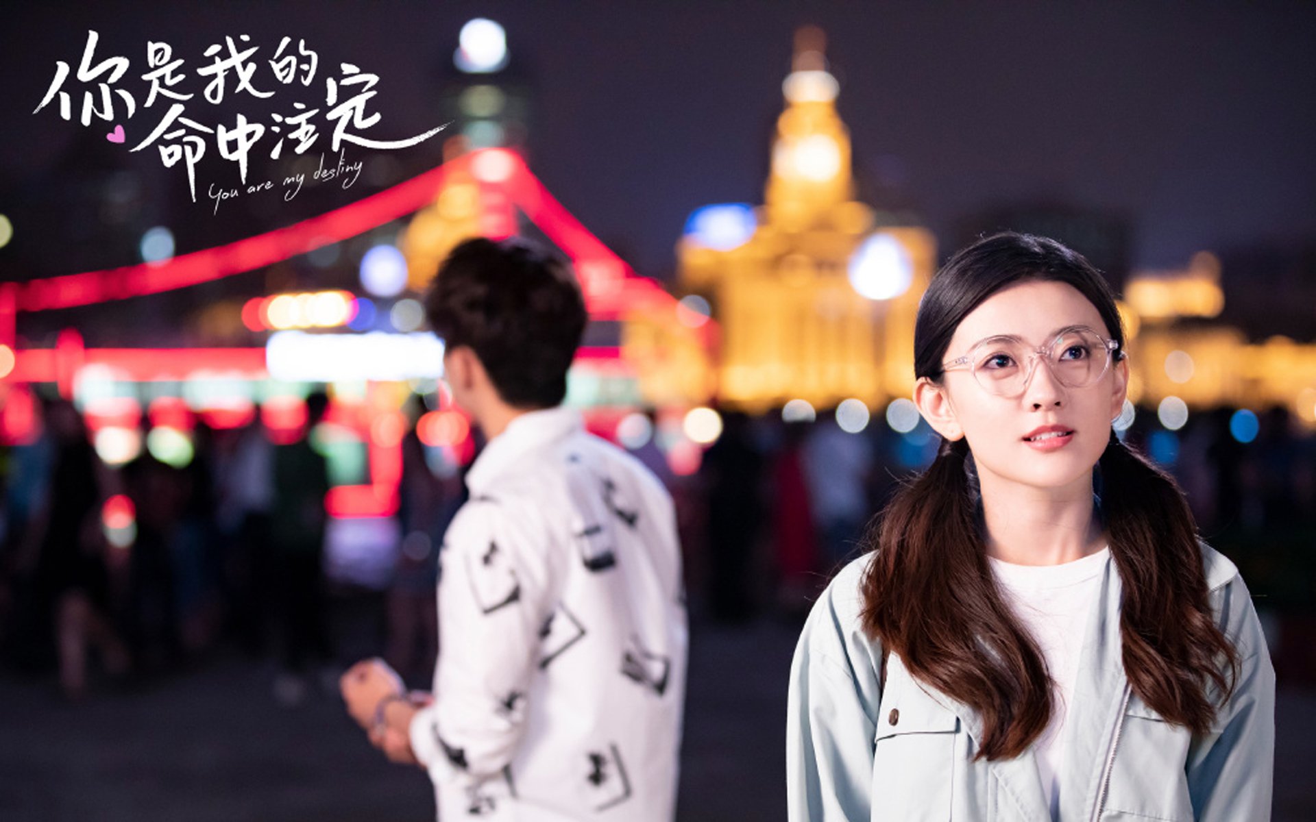 首先,根据您的关键词,我扩展思维构思了一个兼具深度与情感的标题